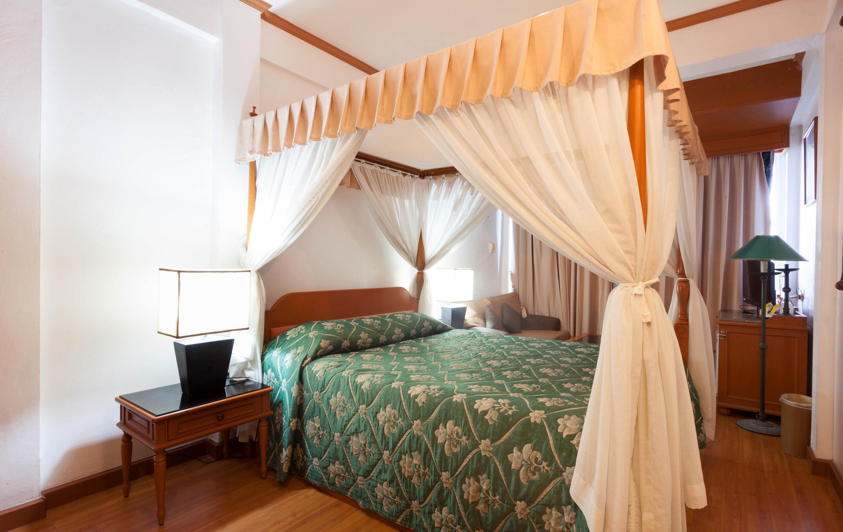 The Orchid Hotel Kalim Bay Patong Экстерьер фото